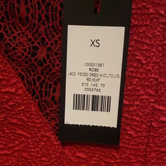 Women's  Dress - Picture 2 of 4